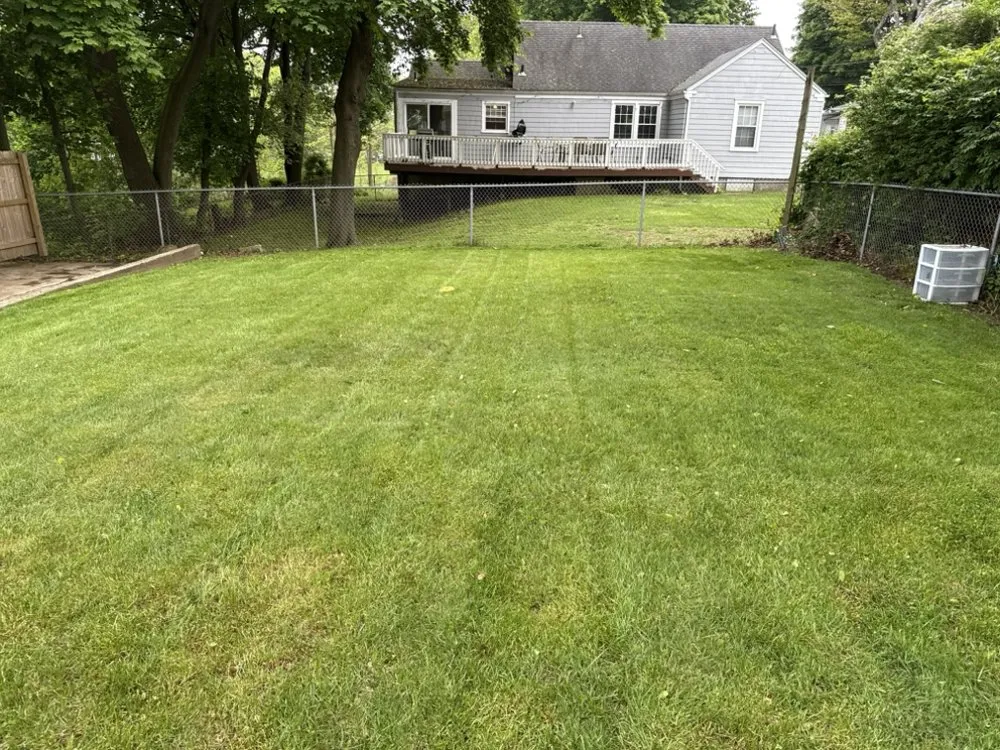 Local yard maintenance for homes across Stratford, CT - Escamilla Rosa Landscaping