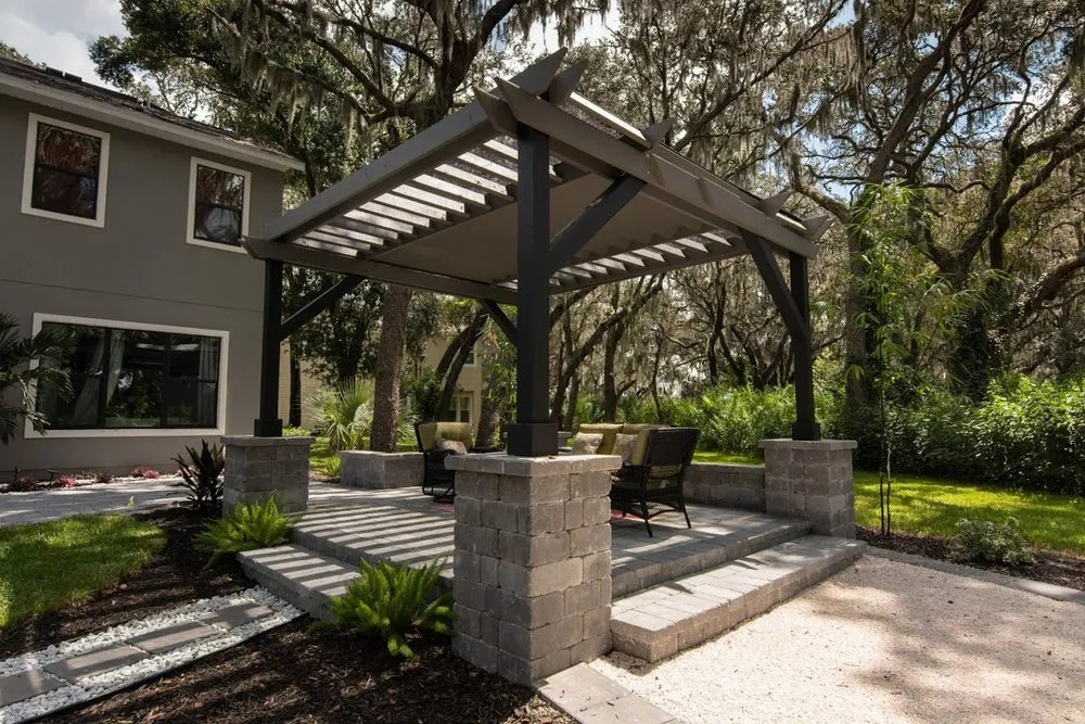 Reliable outdoor landscaping in Gibsonton, FL - Escapes Outdoor Living