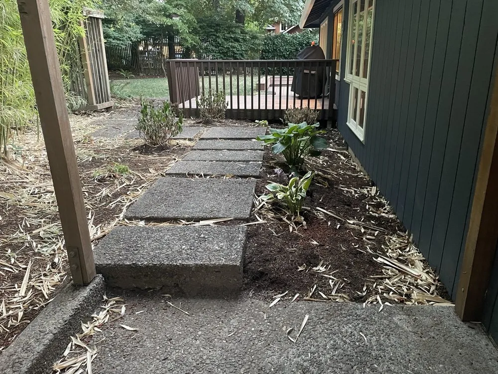 Local garden landscaping in Wilsonville, OR by Escobar Landscape & Irrigation