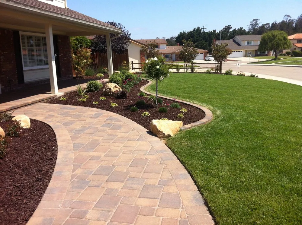 Custom garden landscaping in Santa Maria, CA - Escobar Landscaping