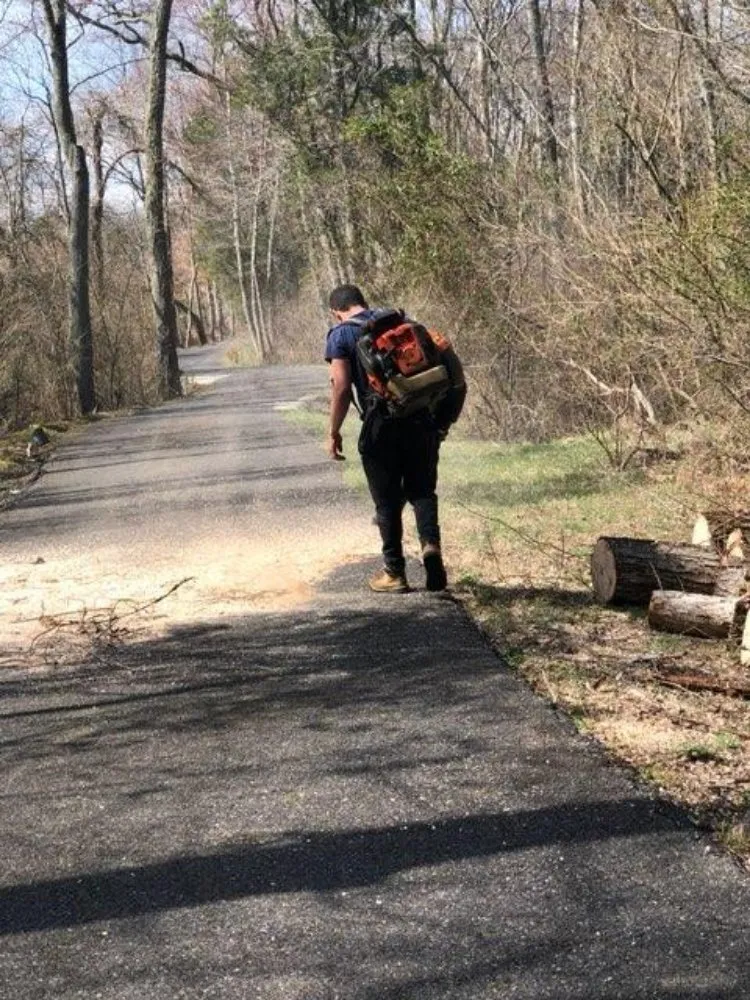 Local yard cleanup service in Sicklerville, NJ - Escobar Landscaping