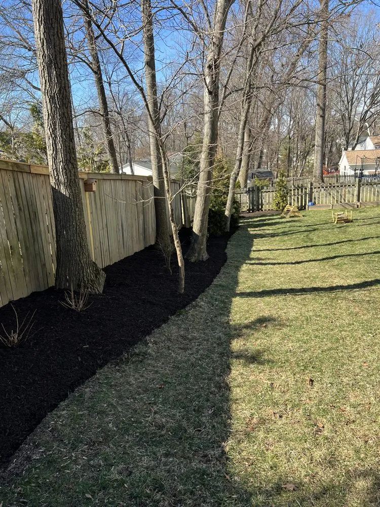 Affordable yard maintenance in Woodbridge, VA - Escobar Landscaping