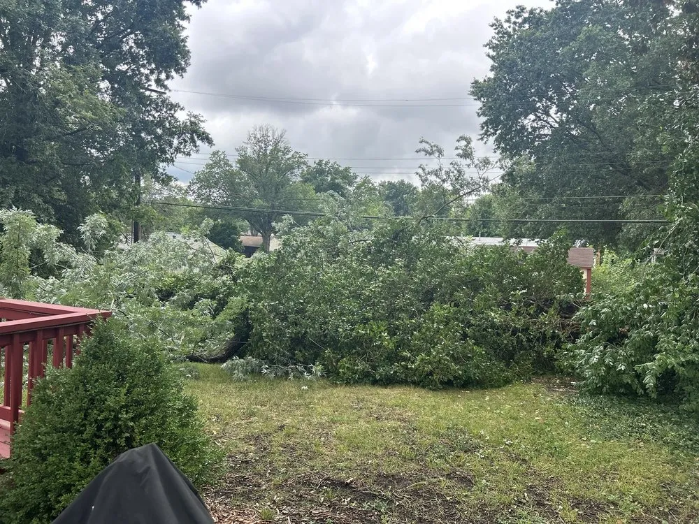 Trusted garden landscaping in Kansas City, KS - Escobar Tree and Lawn Service