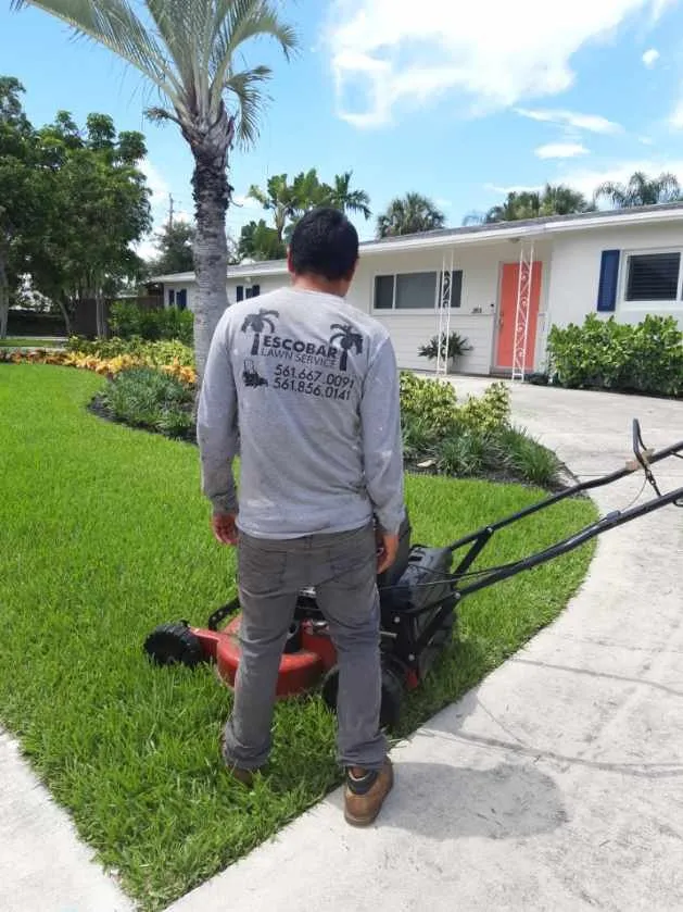 Top-rated lawn mowing service for year-round maintenance across West Palm Beach, FL - Escobar Tree Services