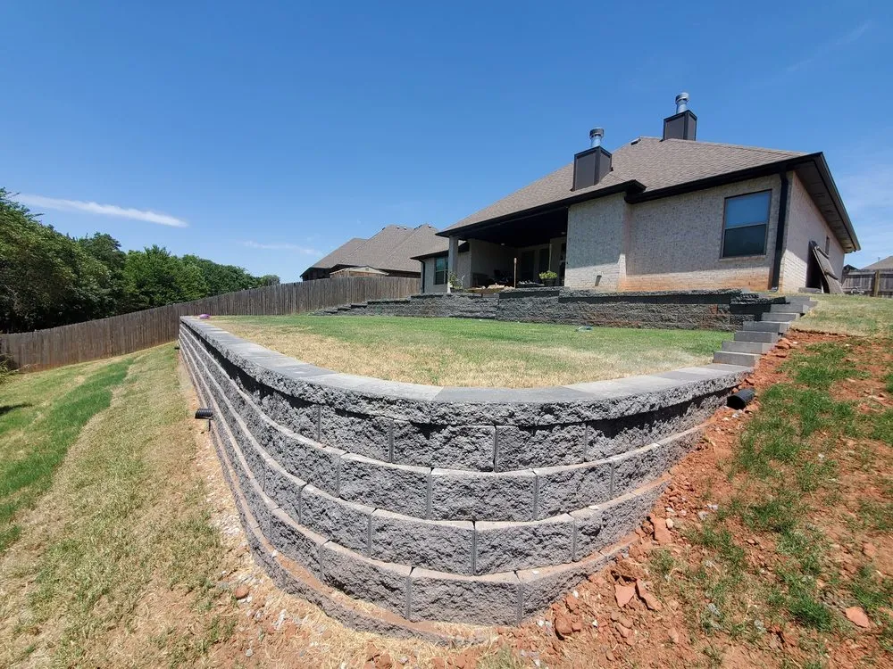 Local yard cleanup service experts serving Yukon, OK - Escobars Landscaping