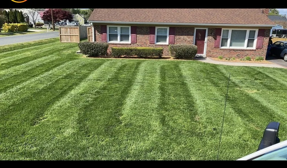 Local landscaping services in Woodbridge, VA by Escobar's Lawn Services