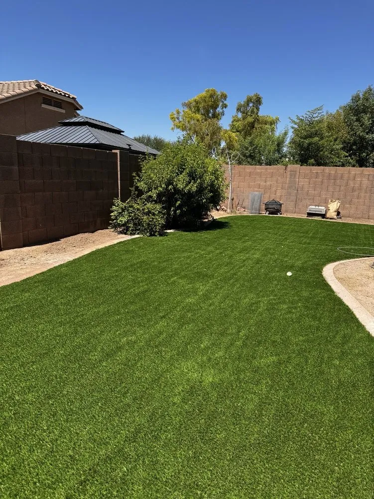 Trusted yard cleanup service in San Tan Valley, AZ - Escoto Family Landscaping