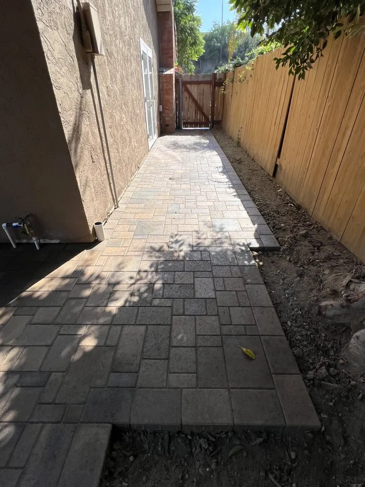 Top-rated garden landscaping in Escondido, CA - ESD turf and paver's