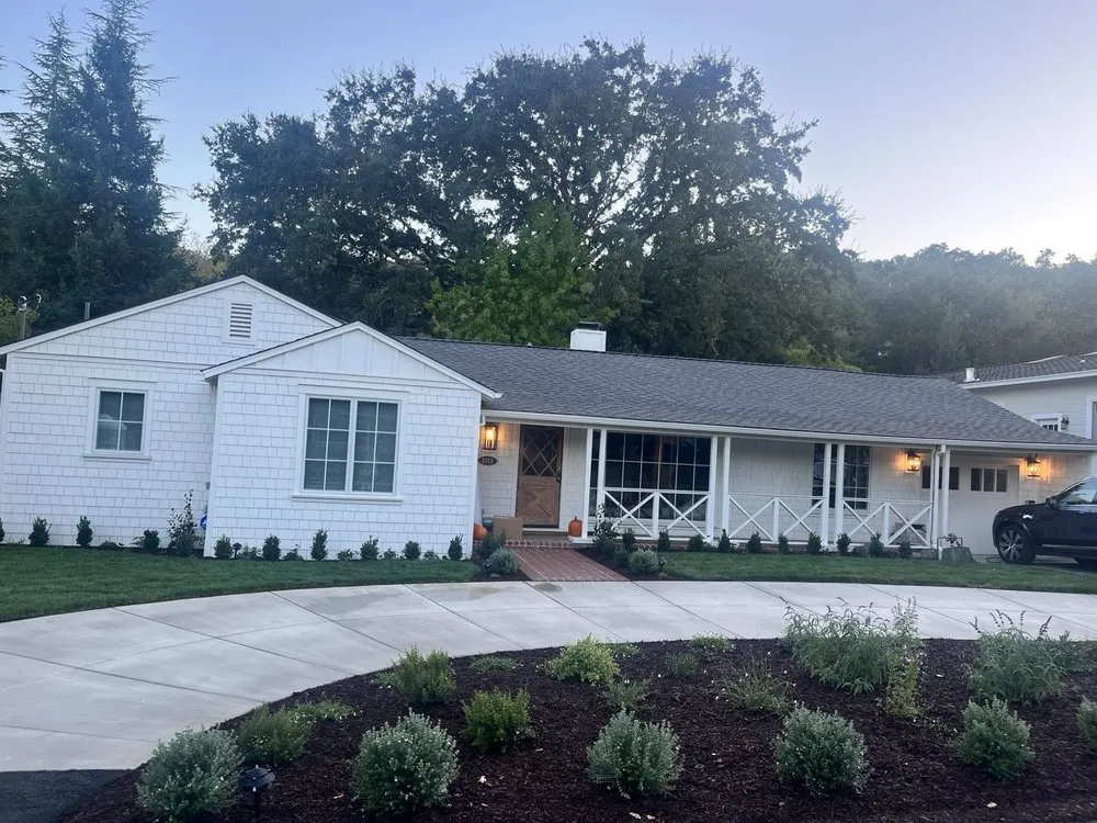 Expert lawn mowing service in Concord, CA by Esmeralda's Landscaping