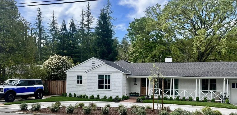 Reliable outdoor landscaping with custom design in Concord, CA by Esmeralda's Landscaping