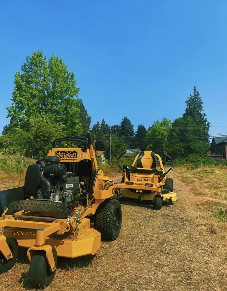 Trusted yard cleanup service in Vancouver, WA by Espana Landscaping