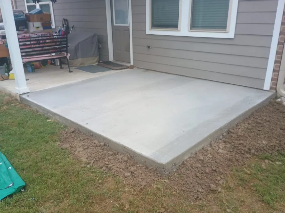 Professional lawn mowing service for year-round maintenance in Manor, TX by Esparza Concrete