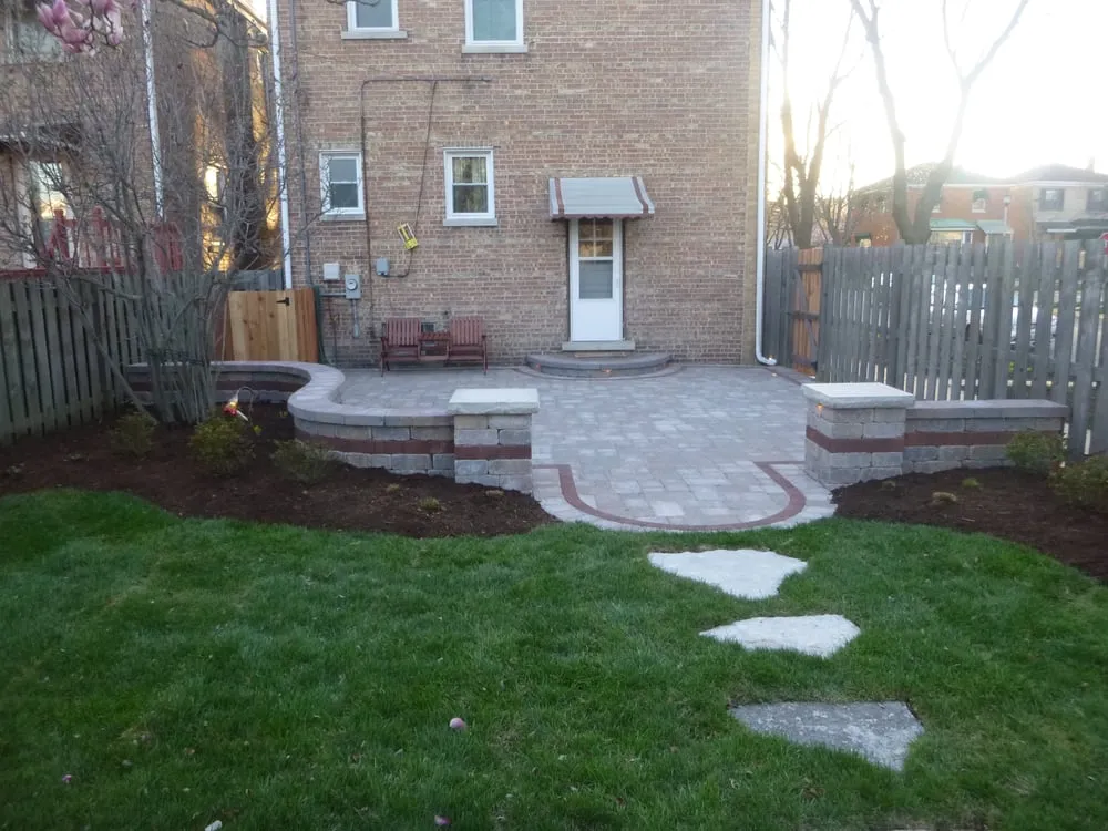 Affordable lawn mowing service in Chicago, IL - Esparza Landscapes