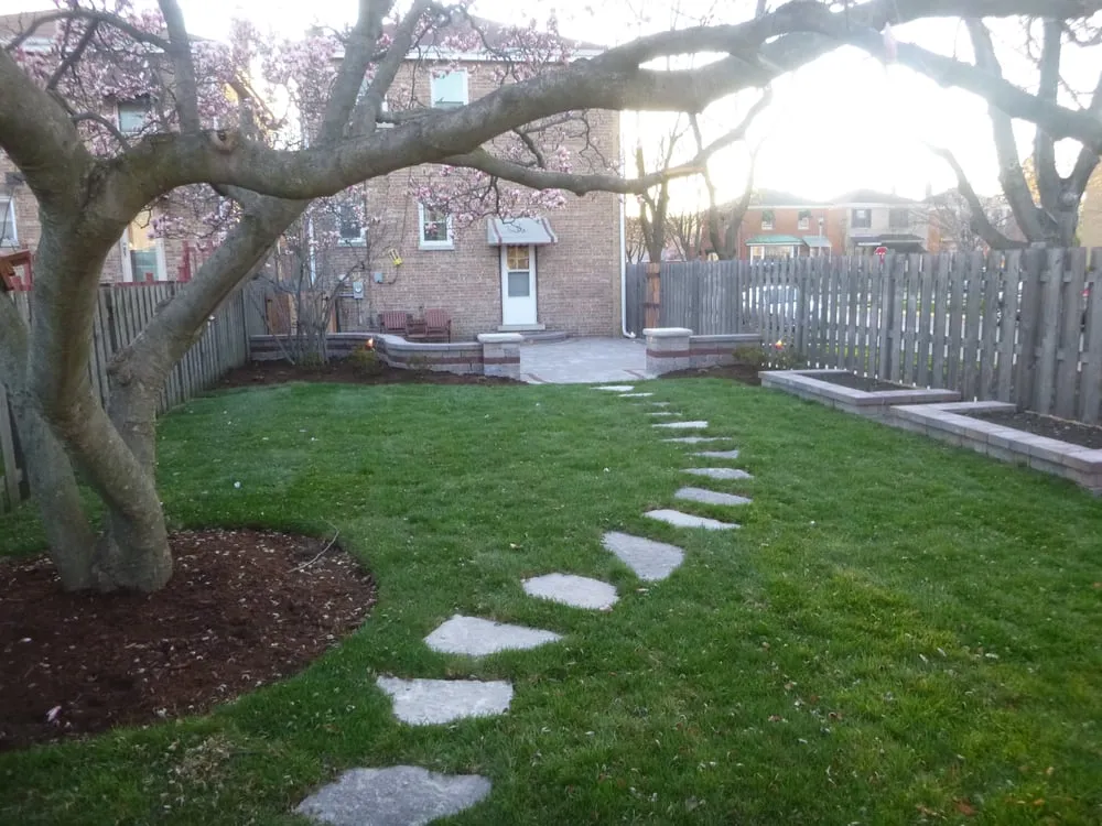Local outdoor landscaping in Chicago, IL - Esparza Landscapes