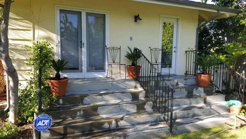 Trusted yard maintenance with custom design across Azusa, CA - Esparza Landscaping