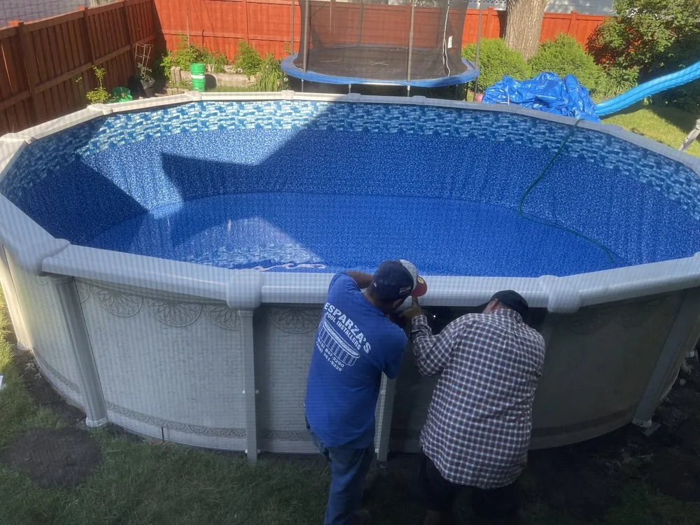 Expert landscaping services in Chicago Ridge, IL by Esparza Pool Installation & Landscaping