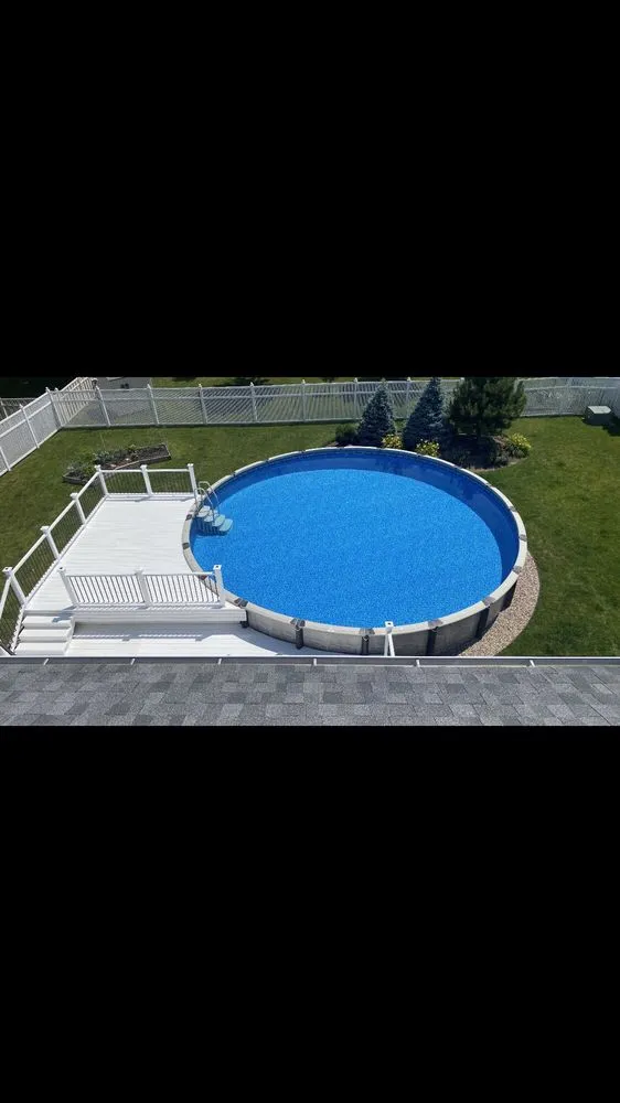 Custom landscape installation in Chicago Ridge, IL - Esparza Pool Installation & Landscaping