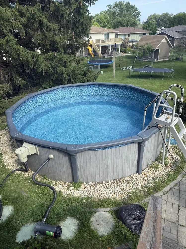 Reliable landscape design experts serving Chicago Ridge, IL - Esparza Pool Installation & Landscaping