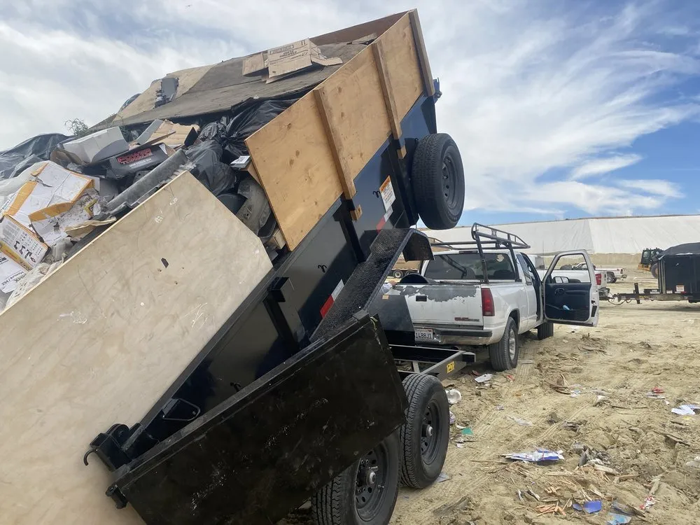 Trusted lawn care service experts serving Bakersfield, CA - Esparzas