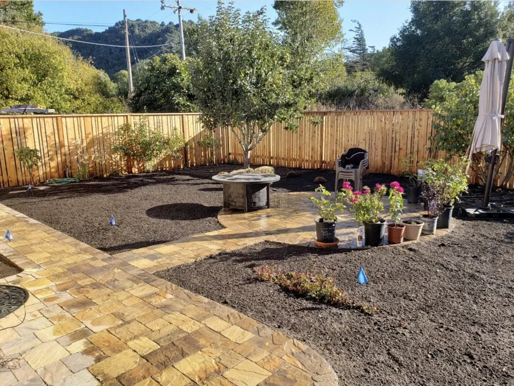Affordable yard maintenance in Seaside, CA - Espinal Landscaping Services