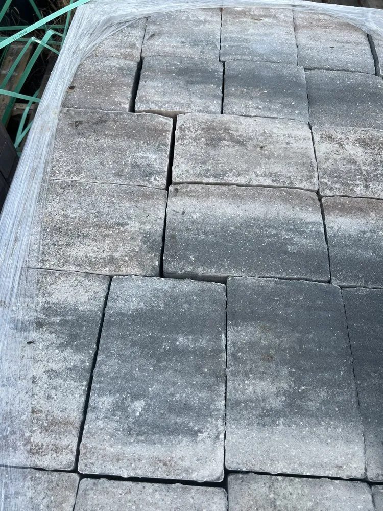 Affordable outdoor landscaping experts serving Ruskin, FL - Espinosa lawn care and landscaping