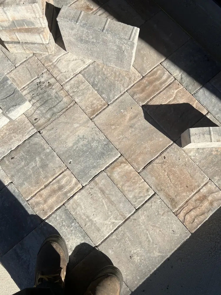 Local outdoor landscaping for year-round maintenance across Ruskin, FL - Espinosa lawn care and landscaping