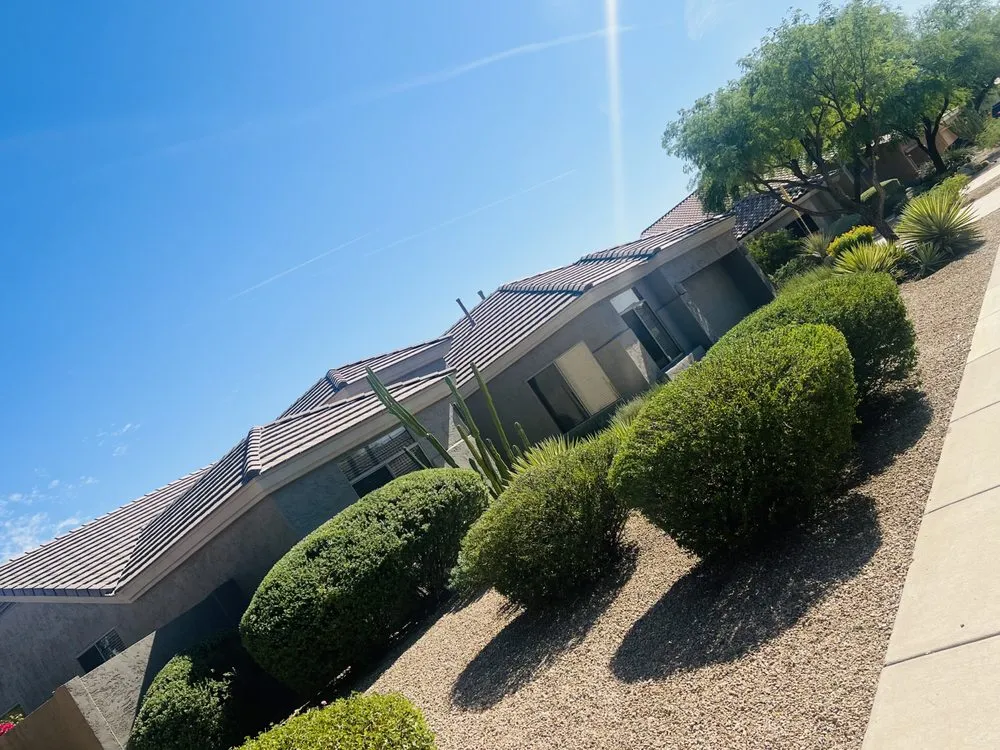 Expert garden landscaping in Phoenix, AZ by Espinosas Irrigation Landscaping