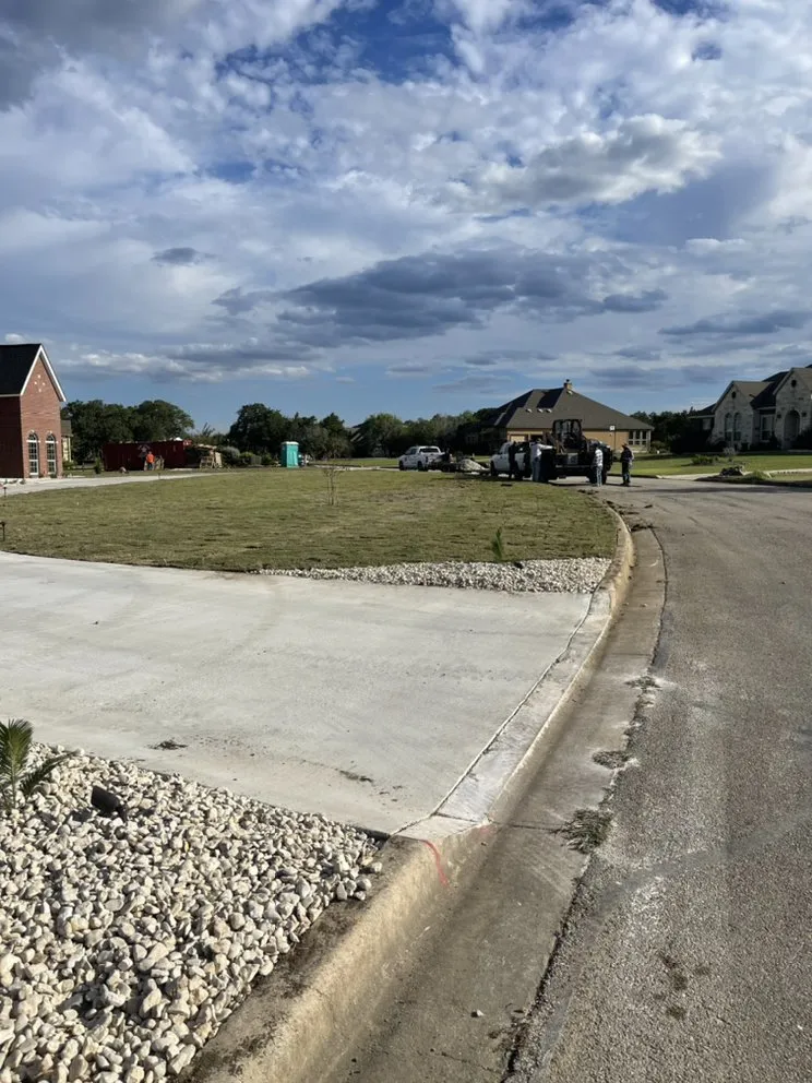 Affordable residential landscaping experts serving Cibolo, TX - Espinoza Landscape & Lawncare