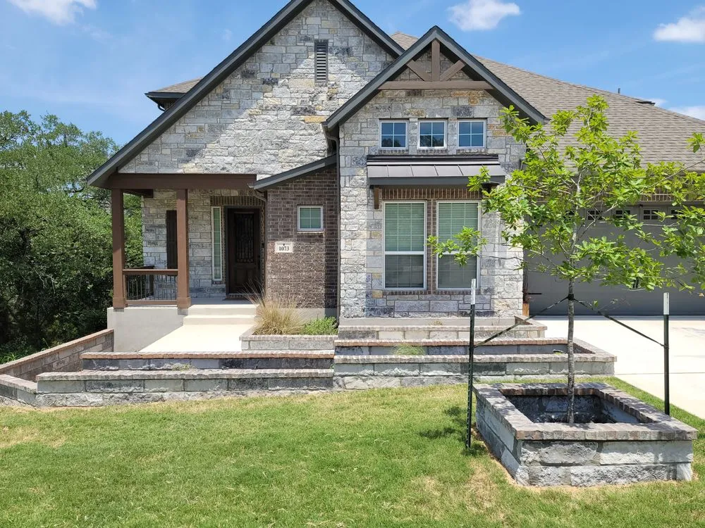 Custom yard cleanup service in Cibolo, TX - Espinoza Landscape & Lawncare