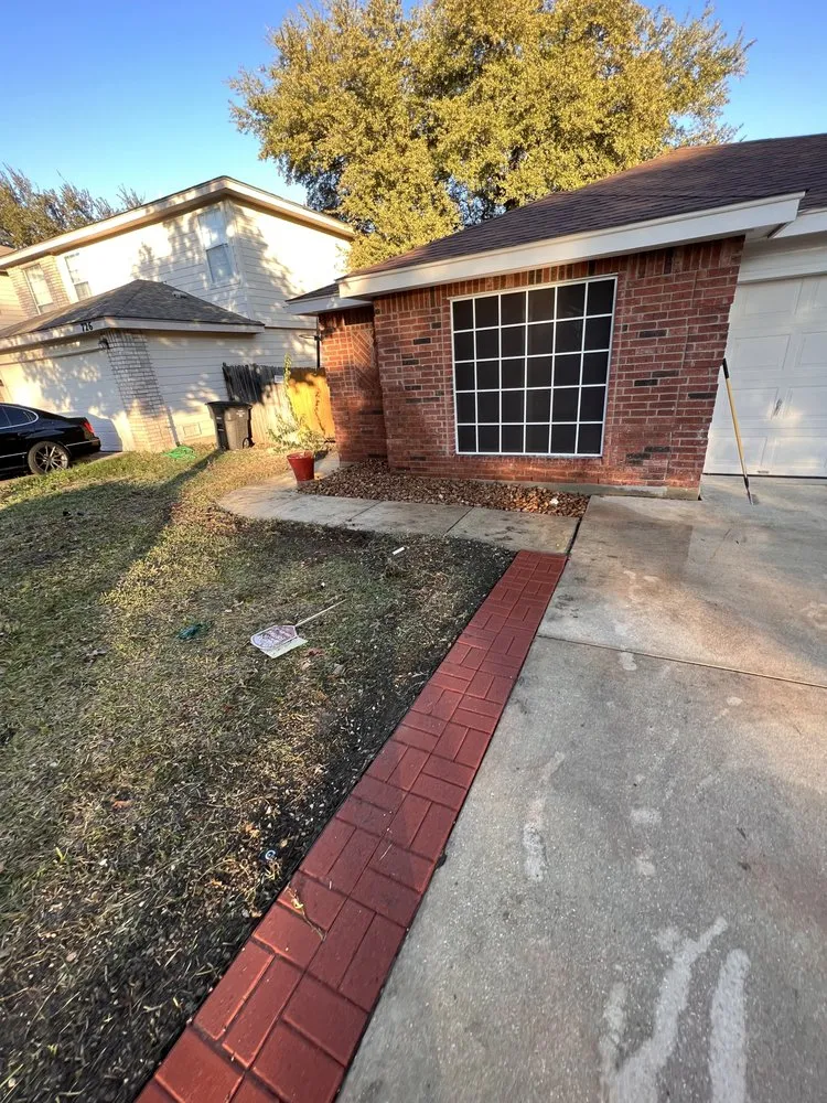 Professional yard cleanup service in Cibolo, TX - Espinoza Landscape & Lawncare