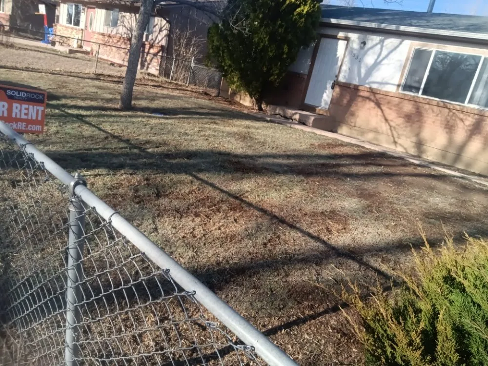 Expert lawn mowing service experts serving Colorado Springs, CO - Espinoza Landscaping