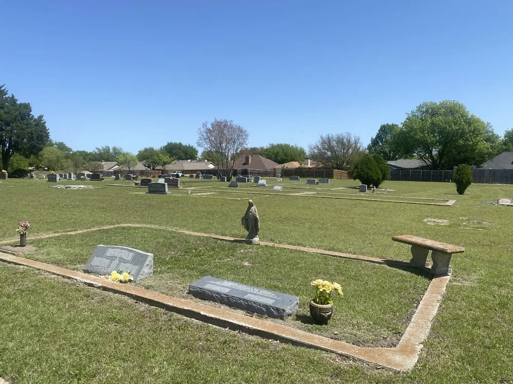 Reliable yard cleanup service for outdoor upgrades across Nevada, TX - Espinoza Lawn Care