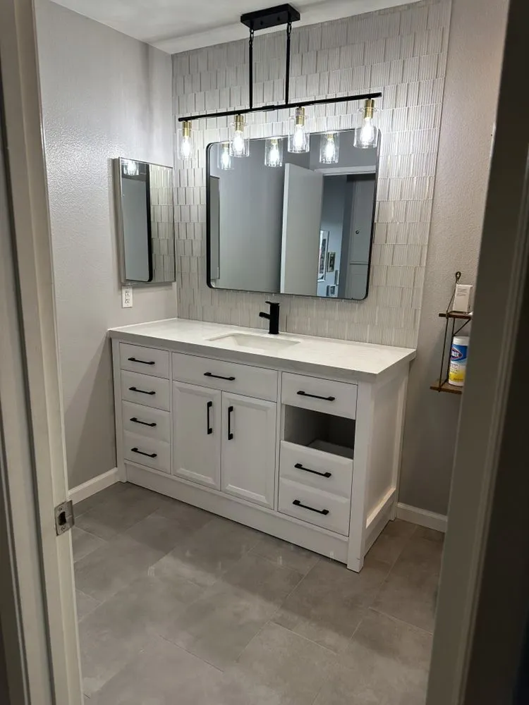 Local outdoor landscaping in Knoxville, TN by Espinoza painting & landscaping