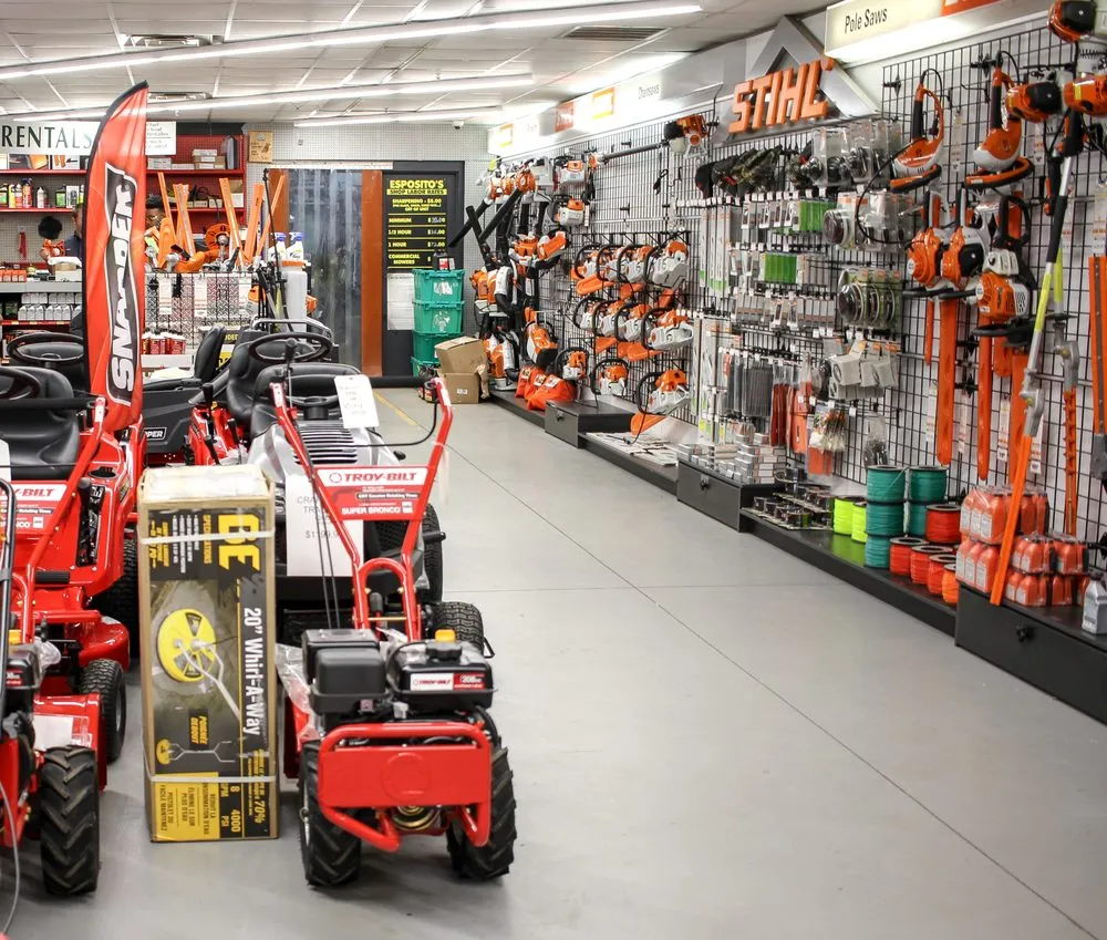 Professional yard cleanup service in Tallahassee, FL - Esposito Garden Center