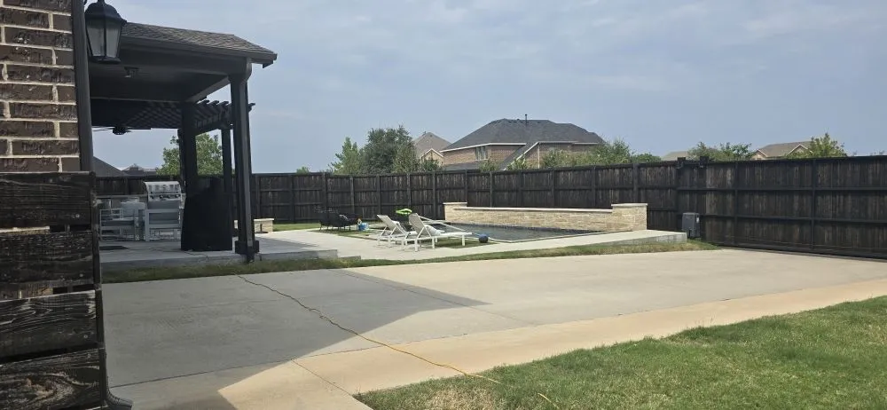 Custom outdoor landscaping in Irving, TX - Esquivel Landscaping & Lawn Care