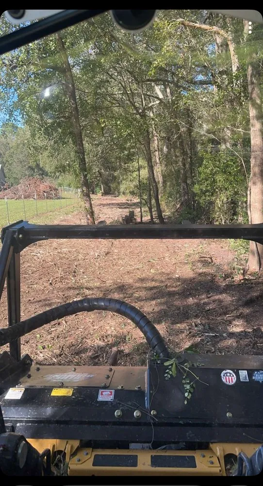 Professional yard maintenance in Fitzgerald, GA - ESR Land Management