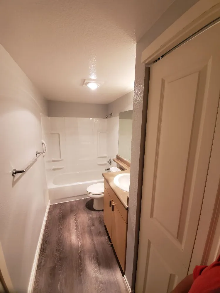 Professional landscape design in Seattle, WA by ESS General Contractor