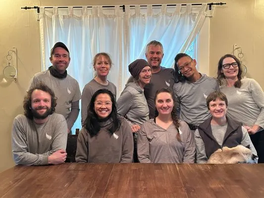 Essential Gardeners Logo