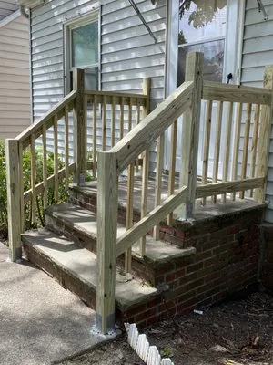 Essential General Contracting & Landscaping Logo