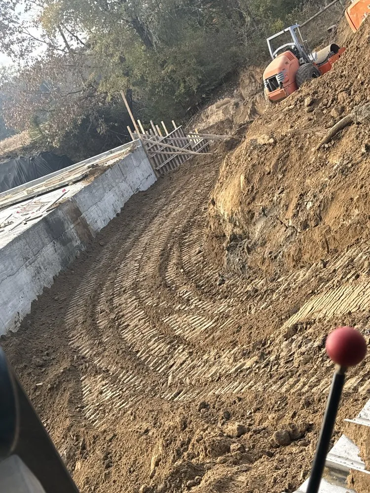 Custom lawn mowing service for homes in New Albany, MS by Essential Outdoors Service