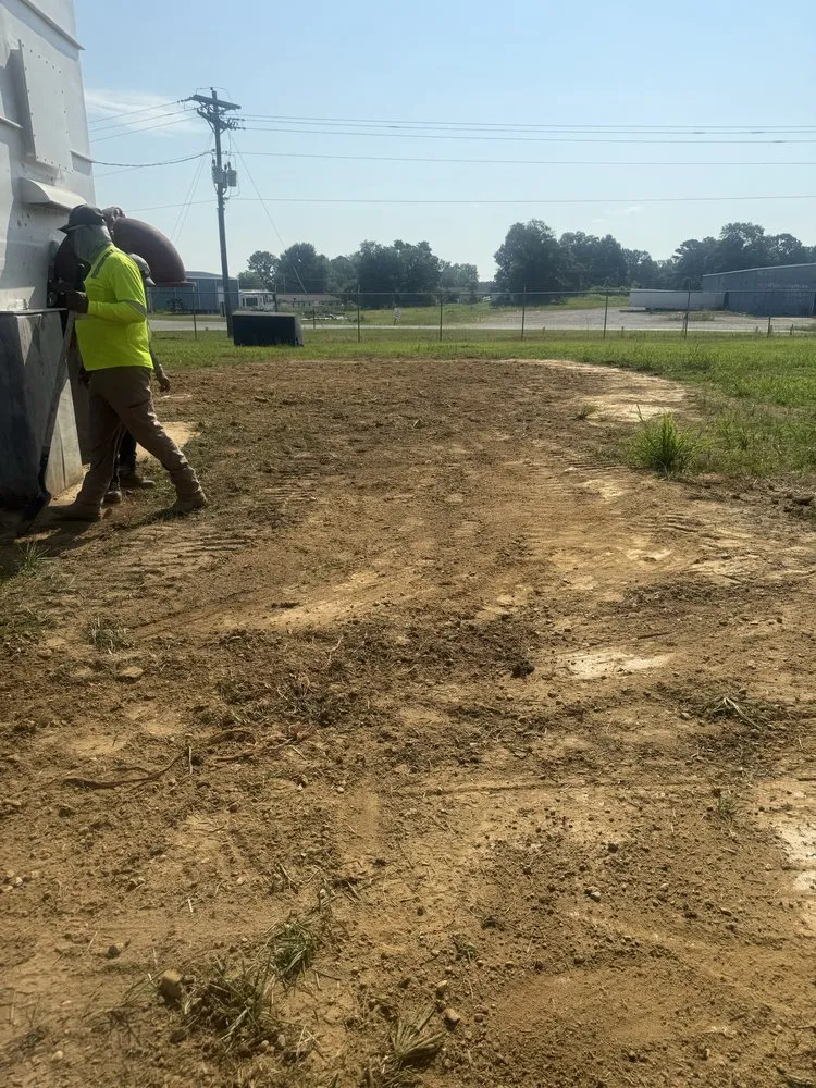 Top-rated outdoor landscaping experts serving New Albany, MS - Essential Outdoors Service