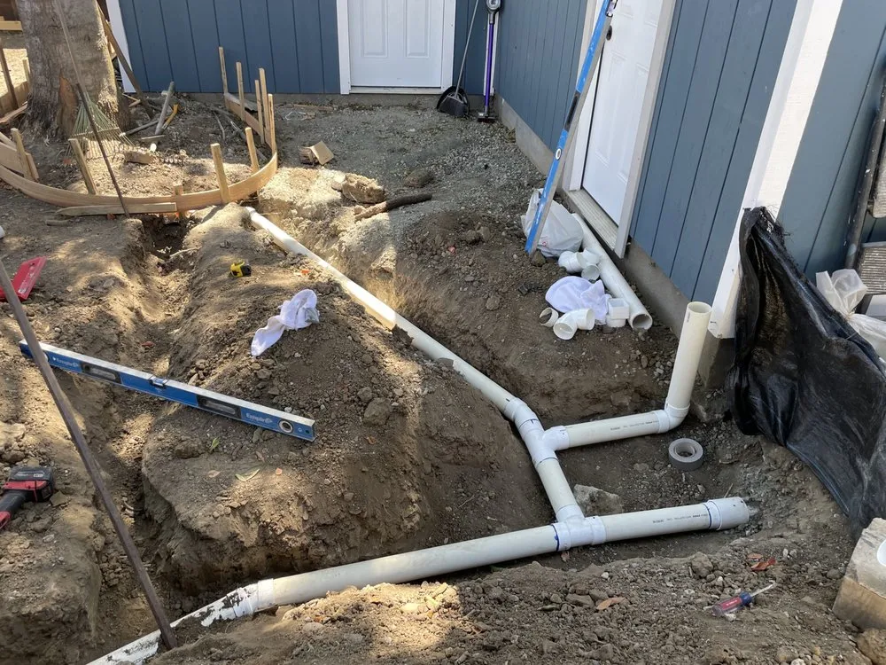 Expert lawn mowing service experts serving Martinez, CA - Estate Base Hardscape Management