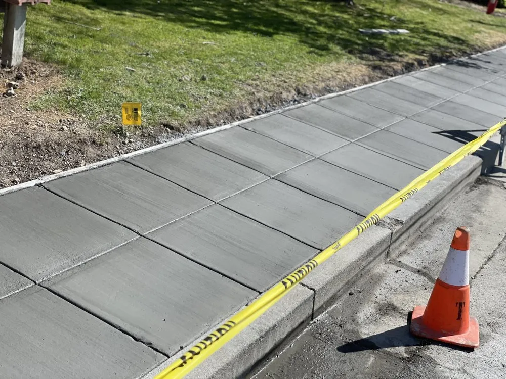 Top-rated yard cleanup service for residential properties in Martinez, CA by Estate Base Hardscape Management