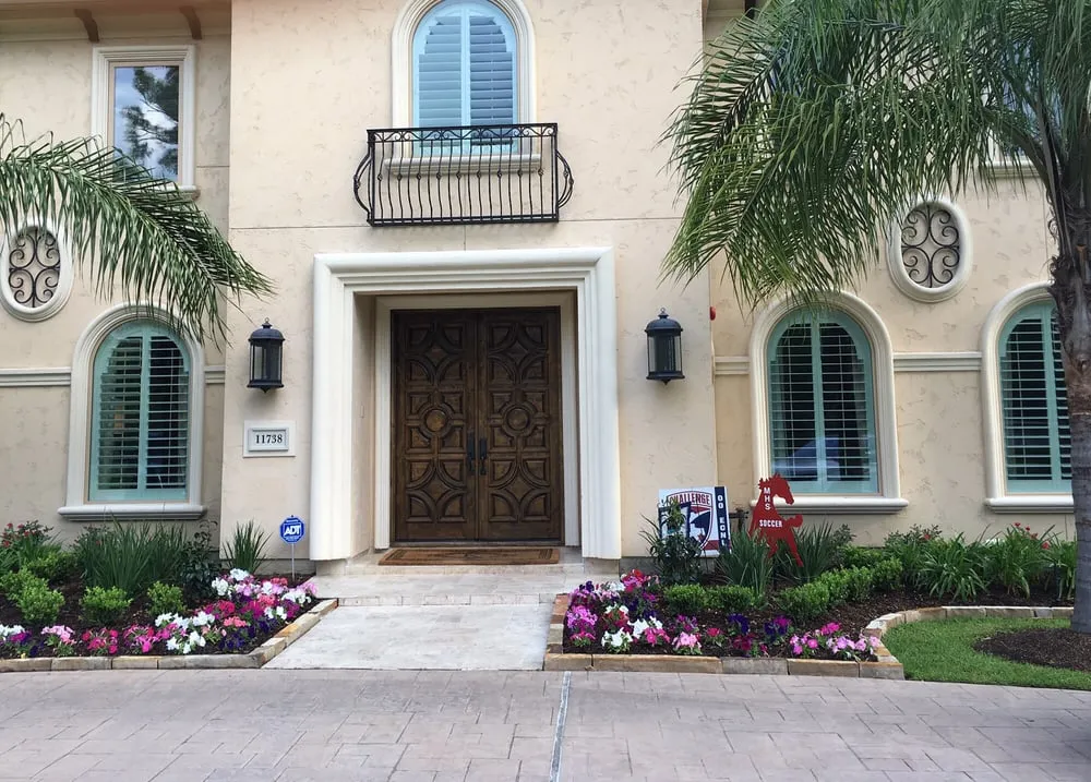 Professional yard cleanup service experts serving Houston, TX - Estate Green Plans