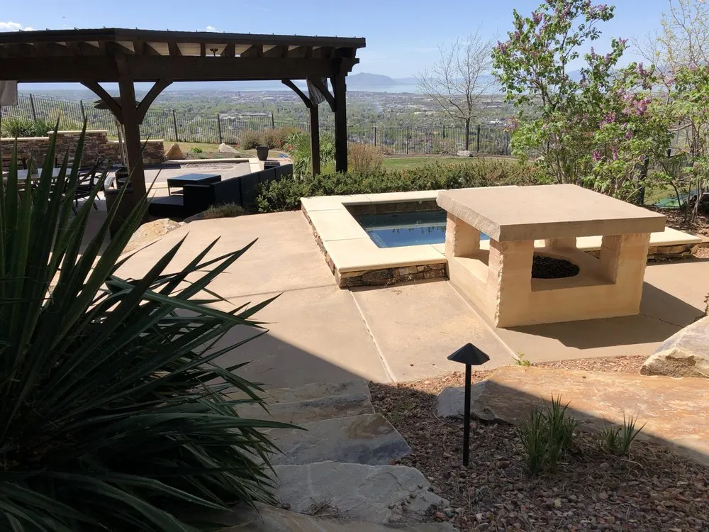 Expert yard maintenance experts serving Orem, UT - Estate Landscape
