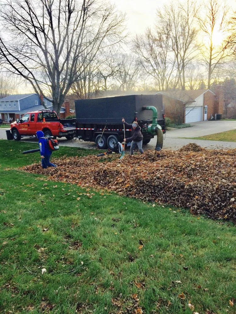 Top-rated yard maintenance experts serving Bruce Township, MI - Estate Lawn & Landscape