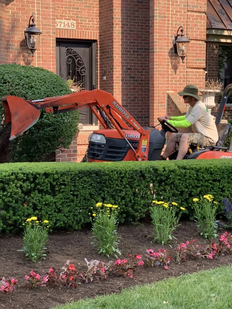 Affordable residential landscaping experts serving Bruce Township, MI - Estate Lawn & Landscape