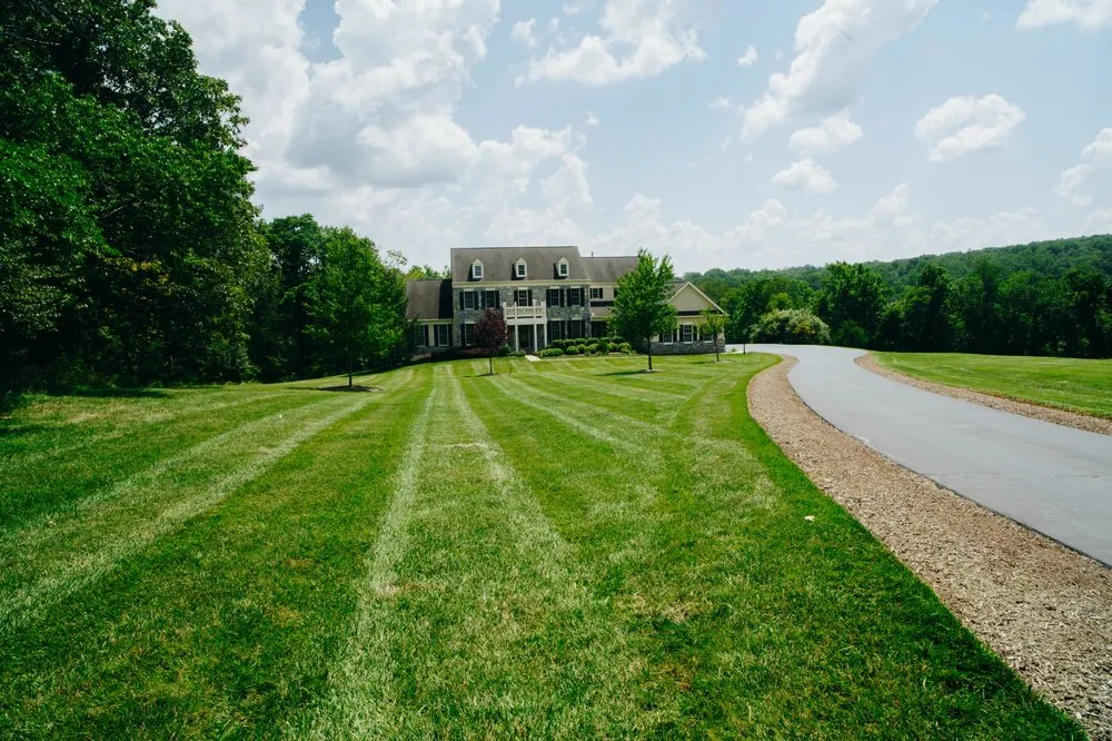 Trusted garden landscaping in Bluemont, VA by Estate Lawn Services