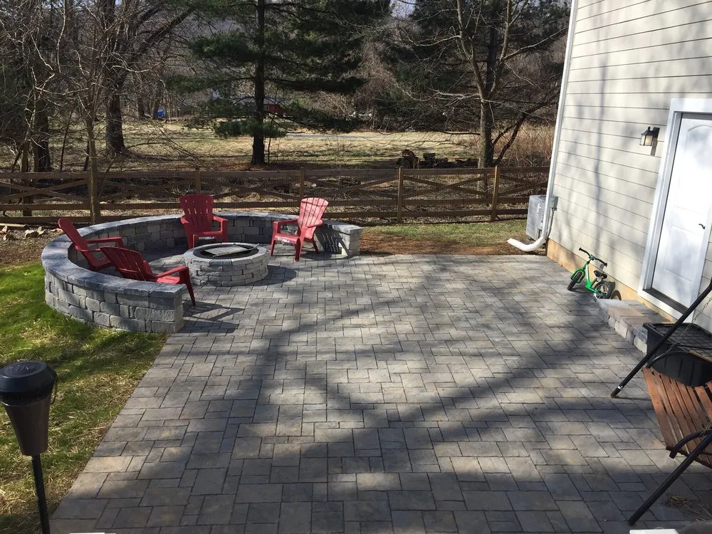 Reliable outdoor landscaping in Bluemont, VA by Estate Lawn Services