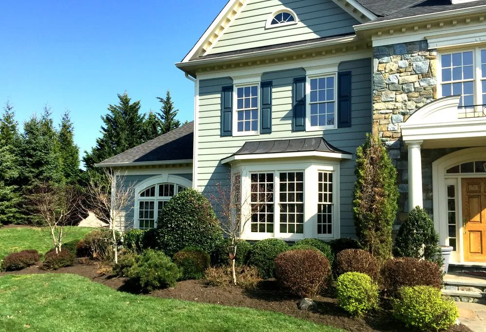 Affordable yard cleanup service for outdoor upgrades across Bluemont, VA - Estate Lawn Services